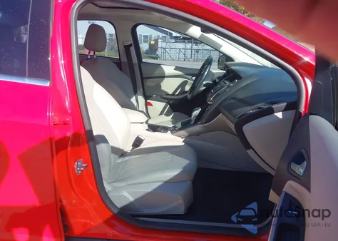 2012 Ford Focus Sel z USA, uszkodzony, nr VIN 1FAHP3H22CL209769